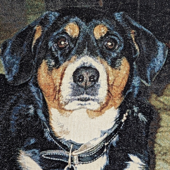 Mountain Bernese dog tapestry woven blanket - Picture 3 of 5